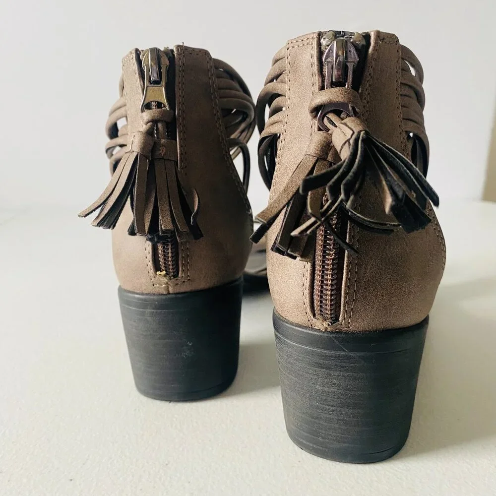 Toetos By‎ Dream Pairs  Size 8M Gray Open Toe Block Heel Sandals